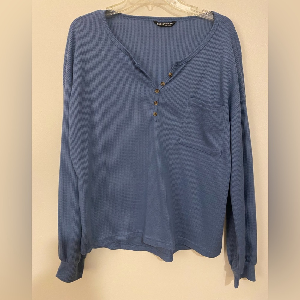 Blue long sleeve shirt